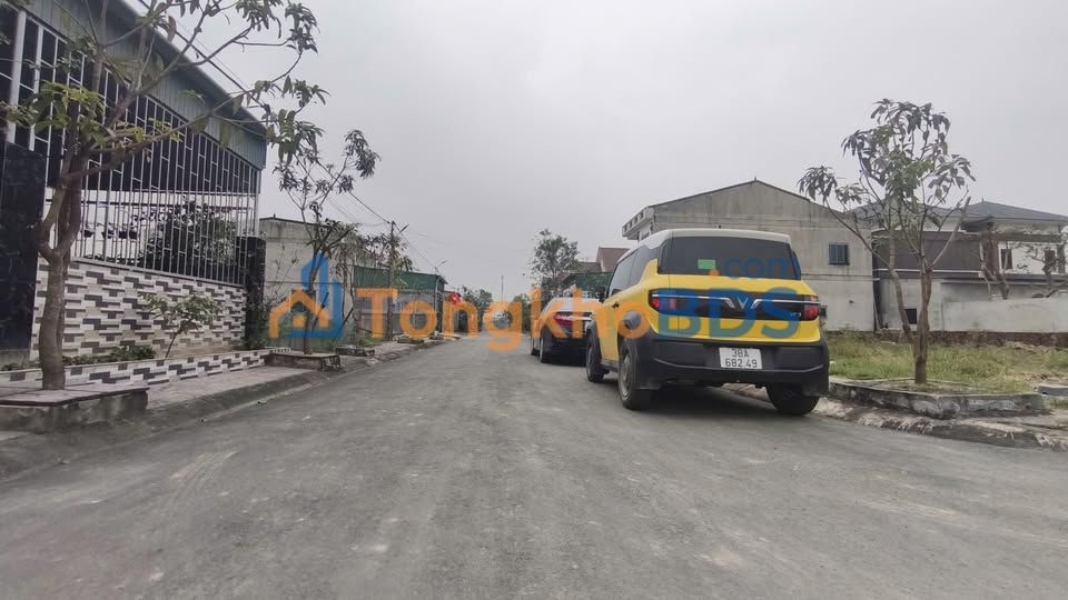 Đất nền Ba Giang Hà Tĩnh 120m² 2.6 tỷ - Đường to ô tô