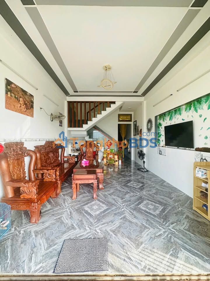 Nhà Mặt Tiền Trần Khát Chân, Quy Nhơn - 71m², 3 Tầng, 4.49 Tỷ