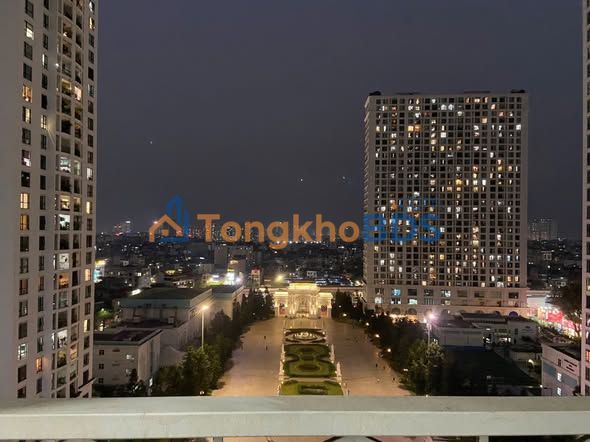 Bán Căn Hộ Royal City 175m² 3 Ngủ - View Quảng Trường Đẹp