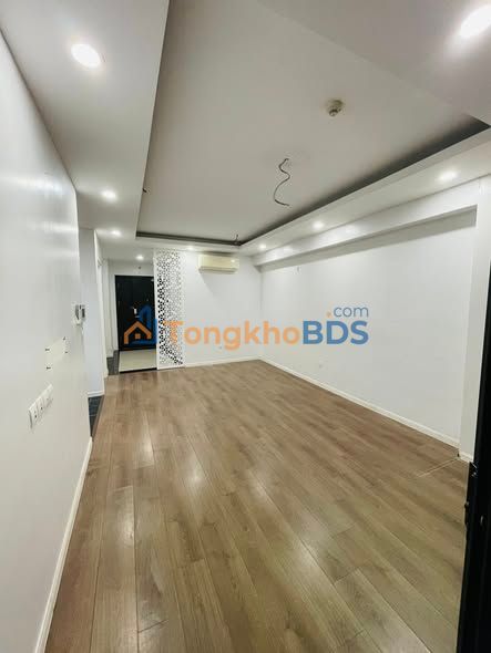 Bán Căn Hộ Imperia Sky Garden 77m² - 8.x Tỷ, Sổ Đỏ Sẵn