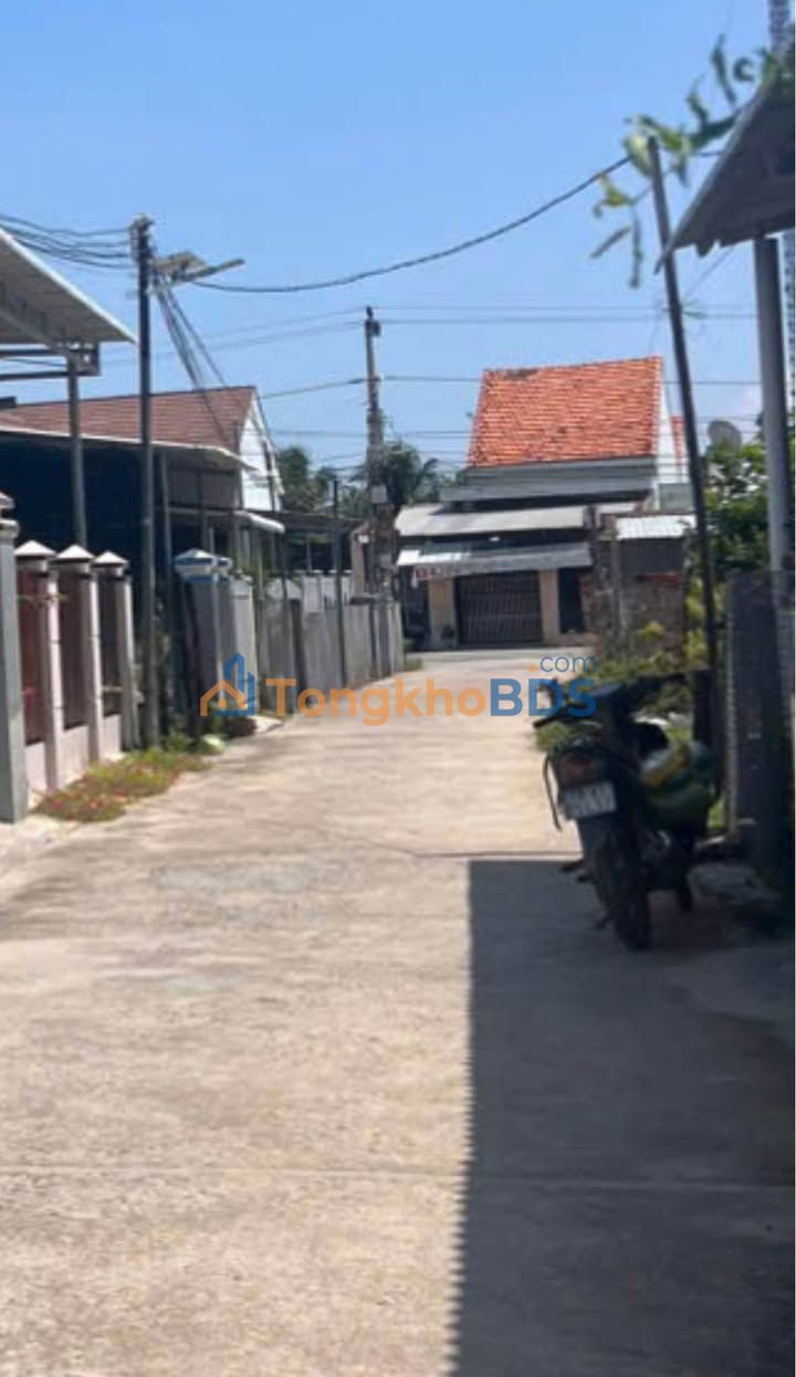 Đất Thổ Sát Biển Xuân Tự - Vạn Hưng 240m² Ngang 7.1m - Giá 1.7 Tỷ