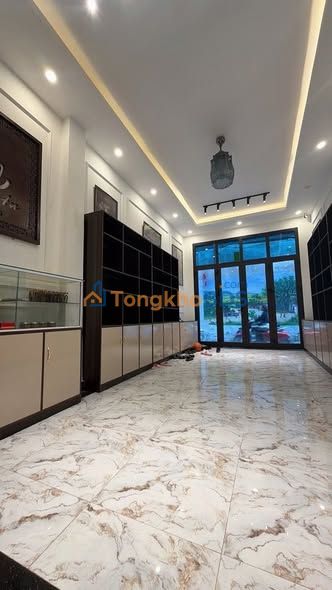 Nhà Láng Hạ 40m² Lô Góc 5 Tầng - Ô Tô, Kinh Doanh Tốt - 17.4 Tỷ