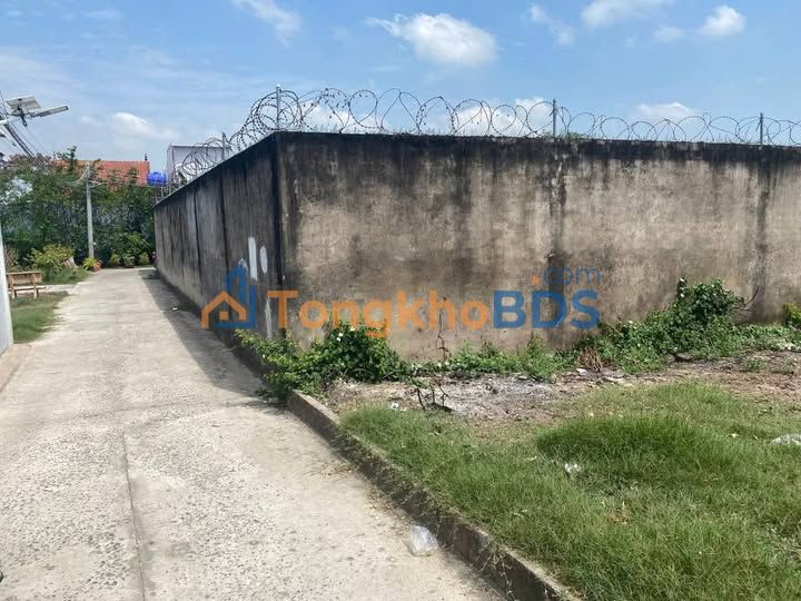 Đất Gò Công 105m² - Giá Ngộp 500 Triệu, Xe Hơi Tới Nền