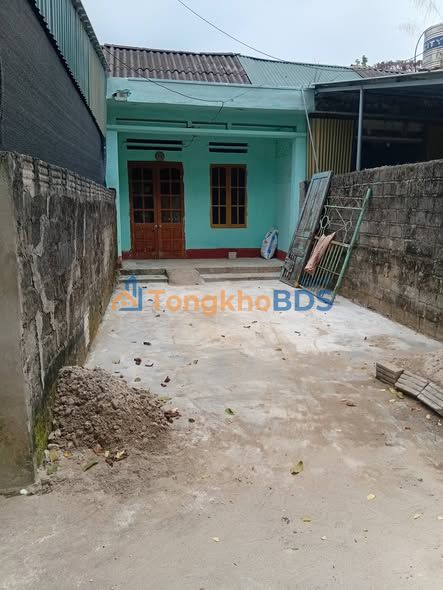 Nhà Cấp 4 Vườn 160m² Thổ Cư - Gần Trục Phát Triển TQ_HG, Hà Giang - 1.x Tỷ