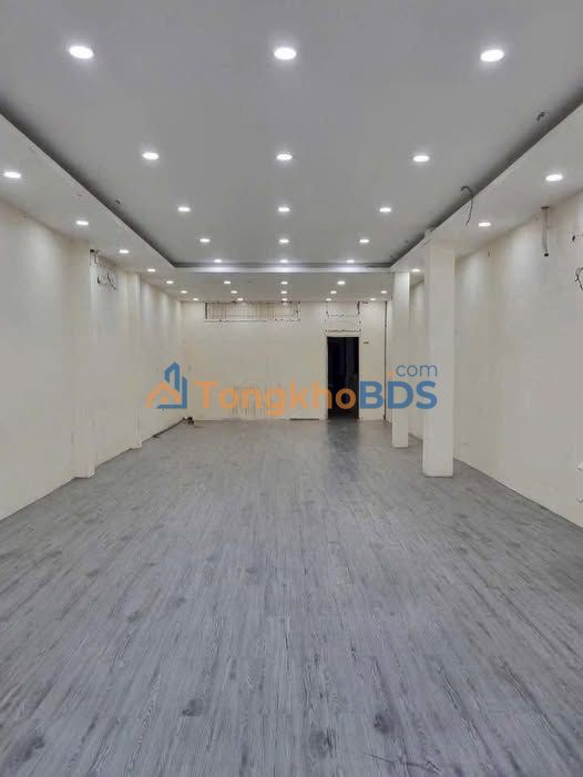 Mặt Bằng Kinh Doanh QL13 Phú Giáo - 176m² - 2MT - Giá 25 Triệu/Tháng