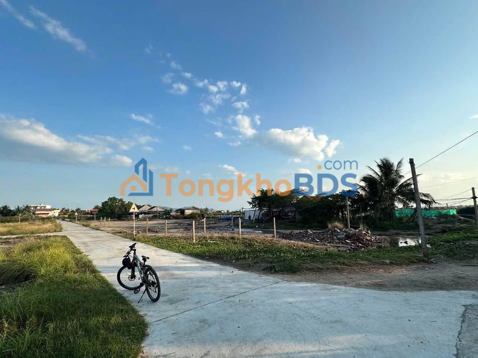 Đất Đấu Giá PK8 Vân Phong - 114.6m² - Sổ Đỏ Sẵn - Chỉ 300m ra biển