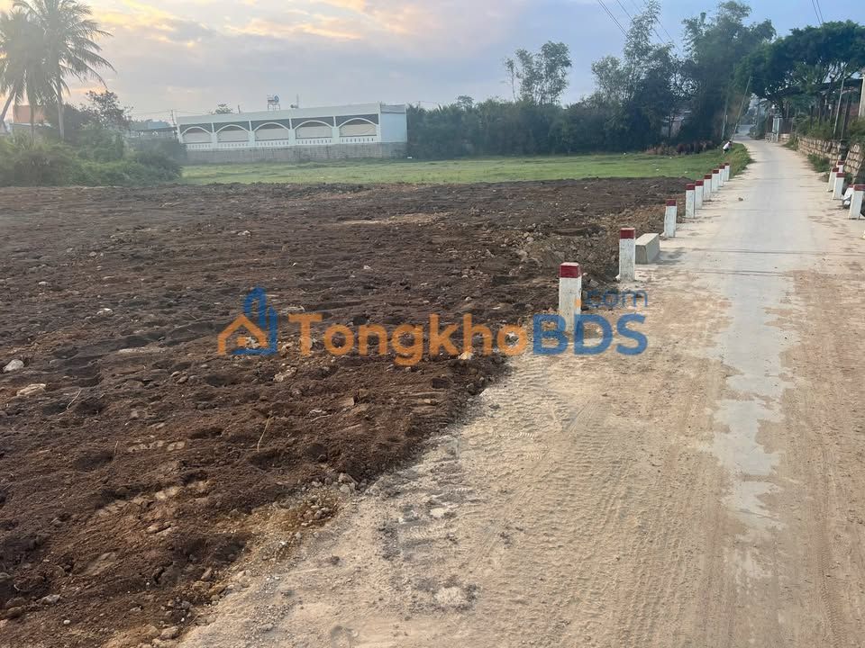 Đất nền Ninh Hiệp, Hoa Lư, Ninh Bình 121m² - Sổ ODT, Giá 1.8 tỷ