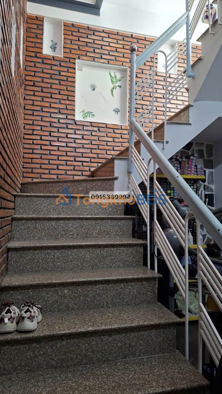 Nhà Mặt Tiền Phan Rang, Ninh Hòa - 107.6m², 3PN, 3 Tầng - Giá 3.7 Tỷ TL
