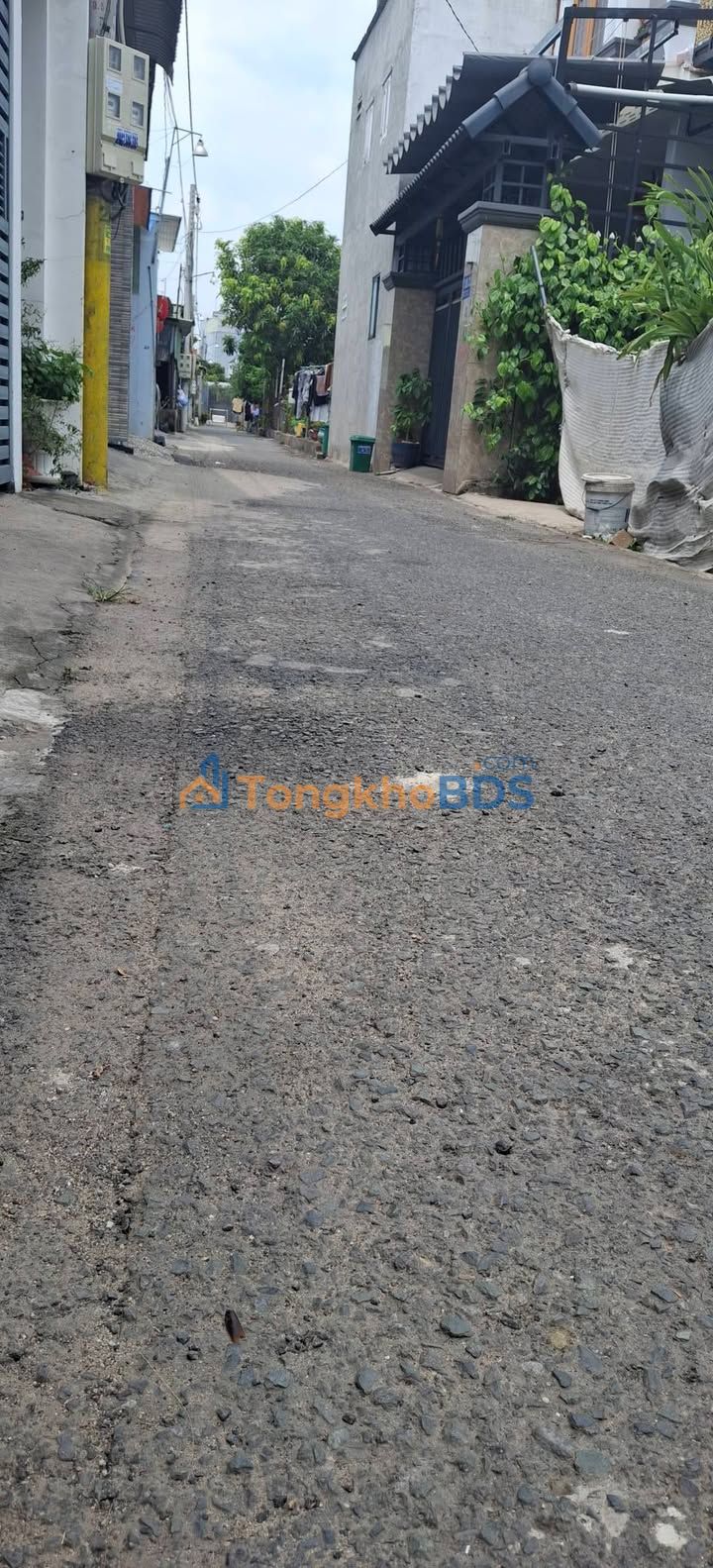 Nhà 100m² Phú Lợi, Thủ Dầu Một - Giá 2.25 Tỷ, Sổ Hồng Sẵn Sàng