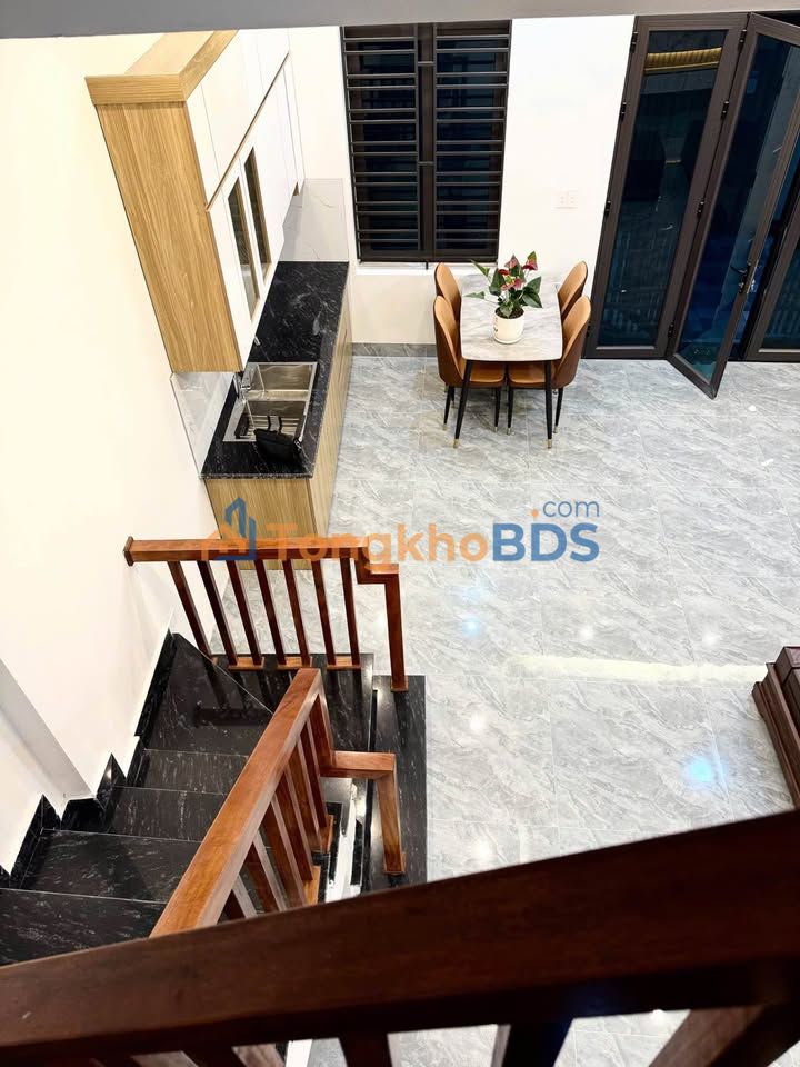 Nhà 3 Tầng Mới Xây, 42m² Đường An Định, TP Hải Dương - Giá 2.45 Tỷ