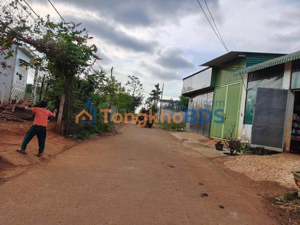 Nhà Hẻm Cấp 1 Tỉnh Lộ 8, Đắk Lắk - 92m² Giá 795 Triệu