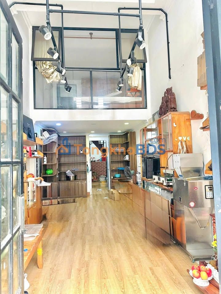 Nhà Nguyên Căn 38m² Huỳnh Văn Bánh, Phú Nhuận - Giá 11 Triệu/Tháng