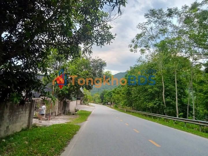 Đất nền Đồng Văn Hà Giang 400m² 2.5 tỷ - Đường to ô tô