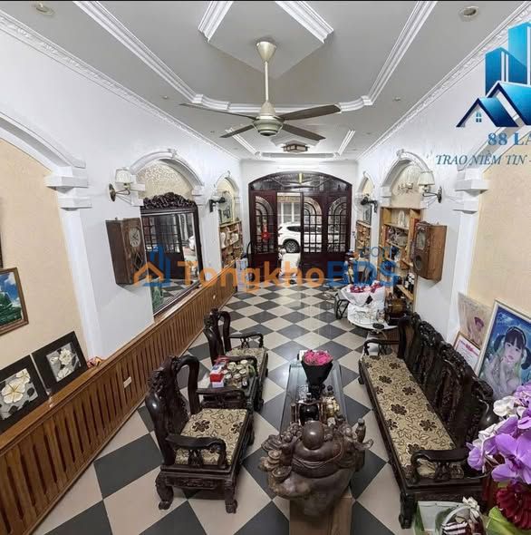 Bán nhà 3 tầng làn 2 Hùng Vương, TP Bắc Giang - 86.8m² - 8.x Tỷ