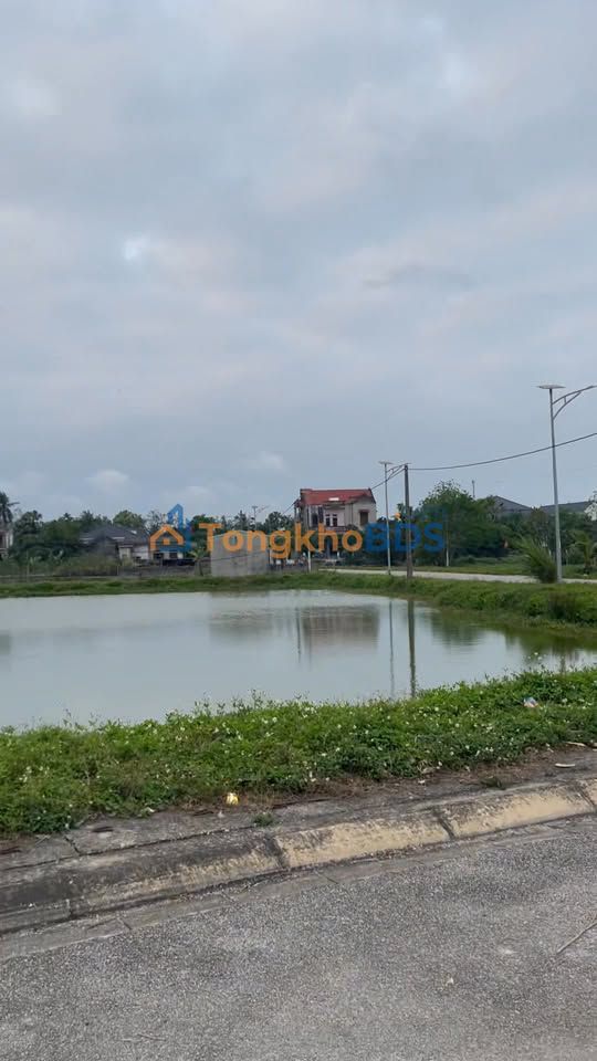 Đất nền 100m² Thị trấn Tân Phong, Quảng Xương - Hướng Nam Mát Mẻ, Giá 1.4 Tỷ