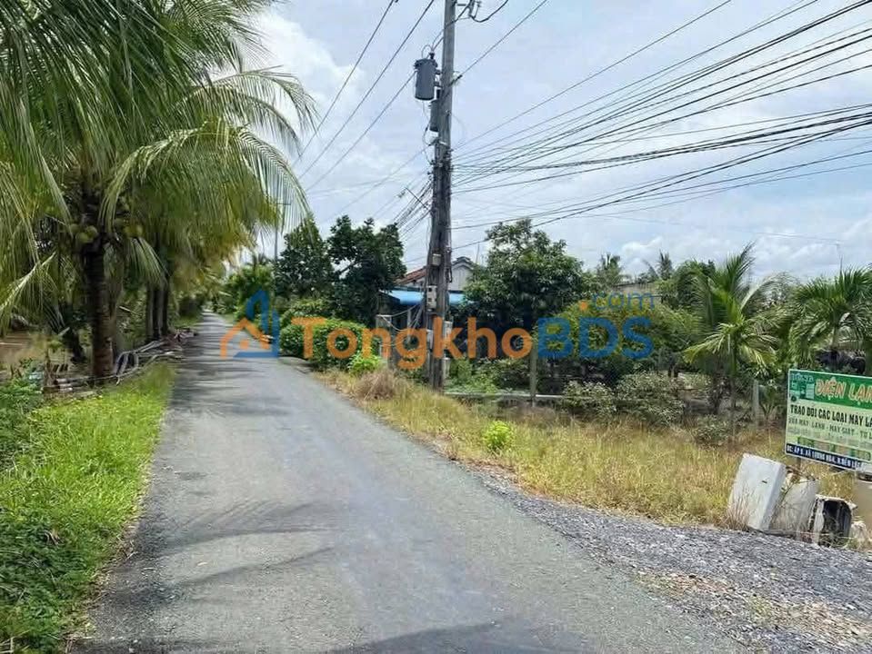 Bán Đất Mặt Tiền Kênh Gia Miệng, Bến Lức - 630m² Giá 1.69 Tỷ