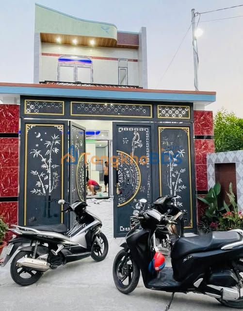 Nhà Mặt Tiền KD Sổ Hồng Thổ Cư Vĩnh Cửu 104m² - Giá 2.65 Tỷ