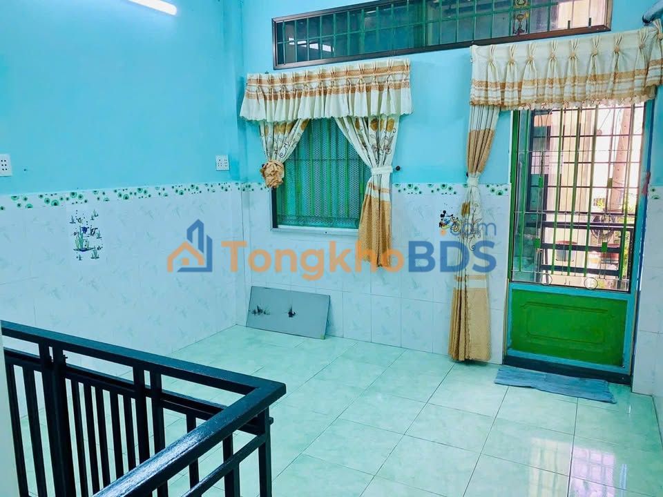 Nhà 2 Tầng 30m² Lê Quang Định, Bình Thạnh - Giá 3.2 Tỷ, Sẵn Ở