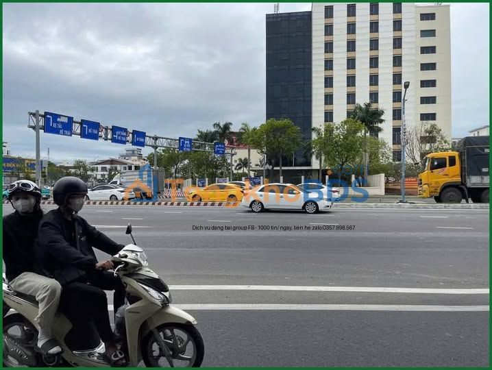 Tòa Căn Hộ 12 Phòng Núi Thành, Đà Nẵng - Dòng Tiền 40 Triệu/Tháng - 9 Tỷ