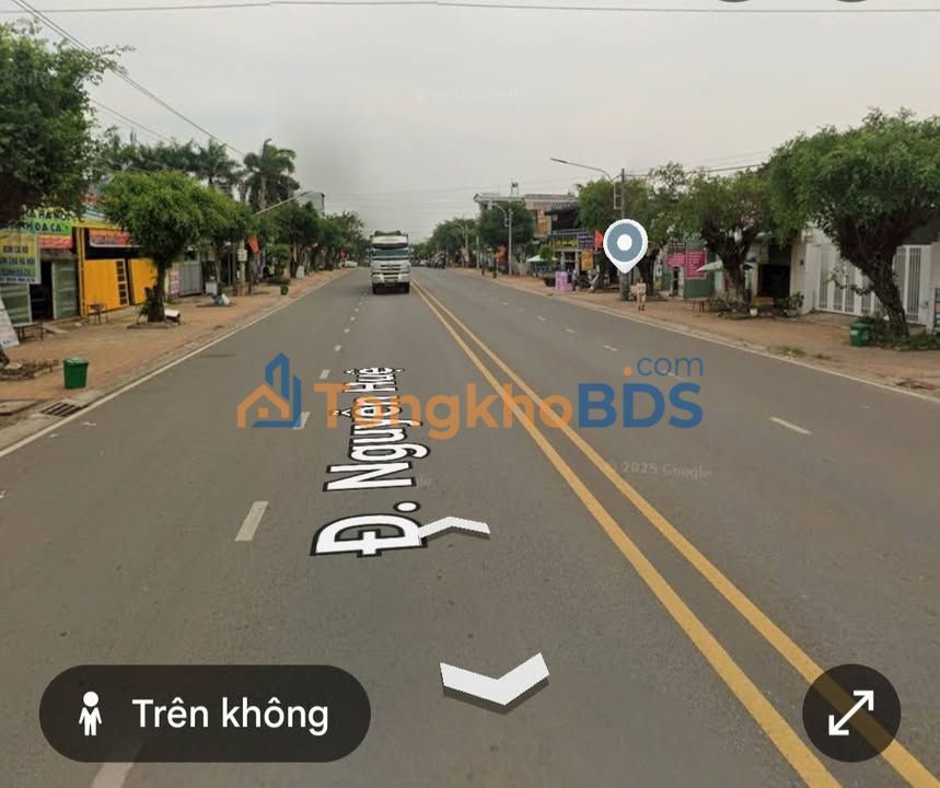 Đất Vàng Mặt Tiền Nguyễn Huệ, Đồng Xoài - 560m² Kinh Doanh Đắc Lợi