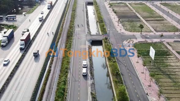 Đất nền Kim Thành Đường 5 90m² Đường to ô tô