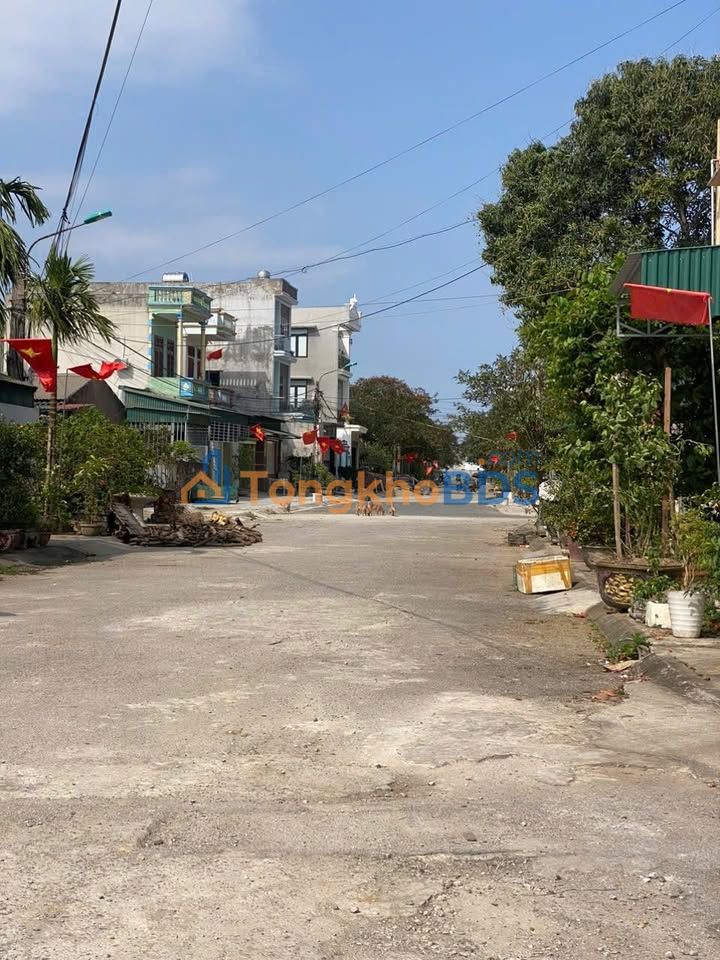 Đất nền Sầm Sơn 100m² - Mặt tiền rộng, giá tốt 1-2 tỷ