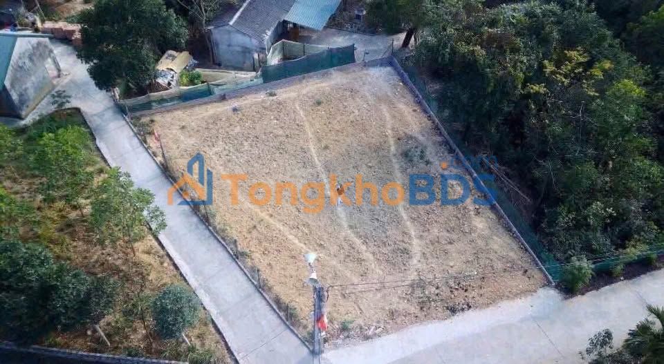 Đất nền Ba Vì 442m² - Lô góc 2 mặt tiền, giá chỉ 2 tỷ