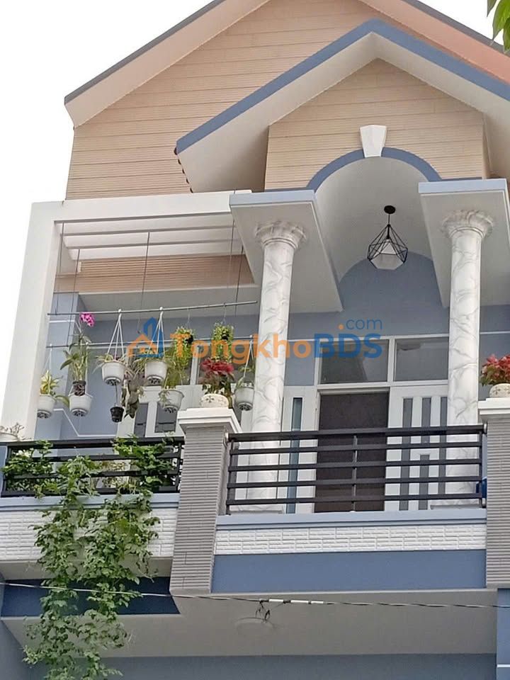 Nhà phố Nguyễn Huệ Gò Công 63m² kinh doanh - Chính chủ bán