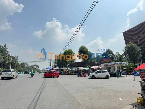 Nhà HXH Hoàng Hữu Nam Q9 - 35m² 2PN - 2.5 Tỷ Sổ Hồng Riêng