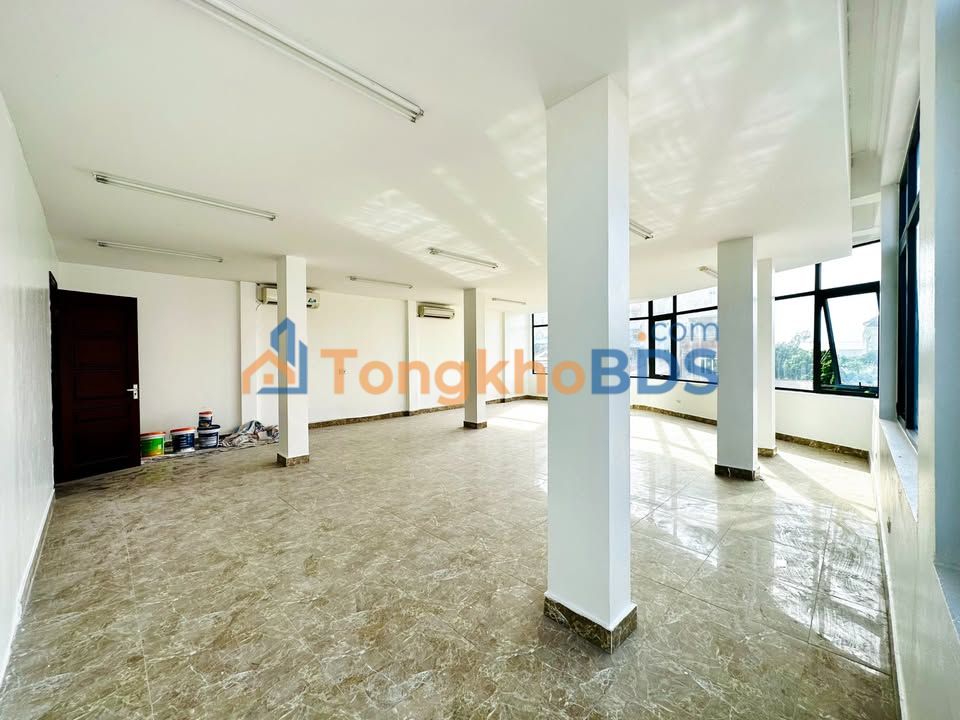 Cho thuê mặt bằng kinh doanh 170m² tại Ngã tư Sư Phạm, Thái Nguyên