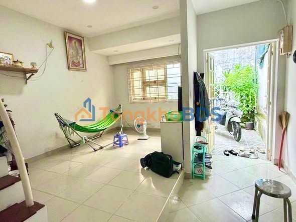Nhà 2 Tầng 72m² Lã Xuân Oai, Quận 9 - Sổ Hồng Riêng, Giá Tốt