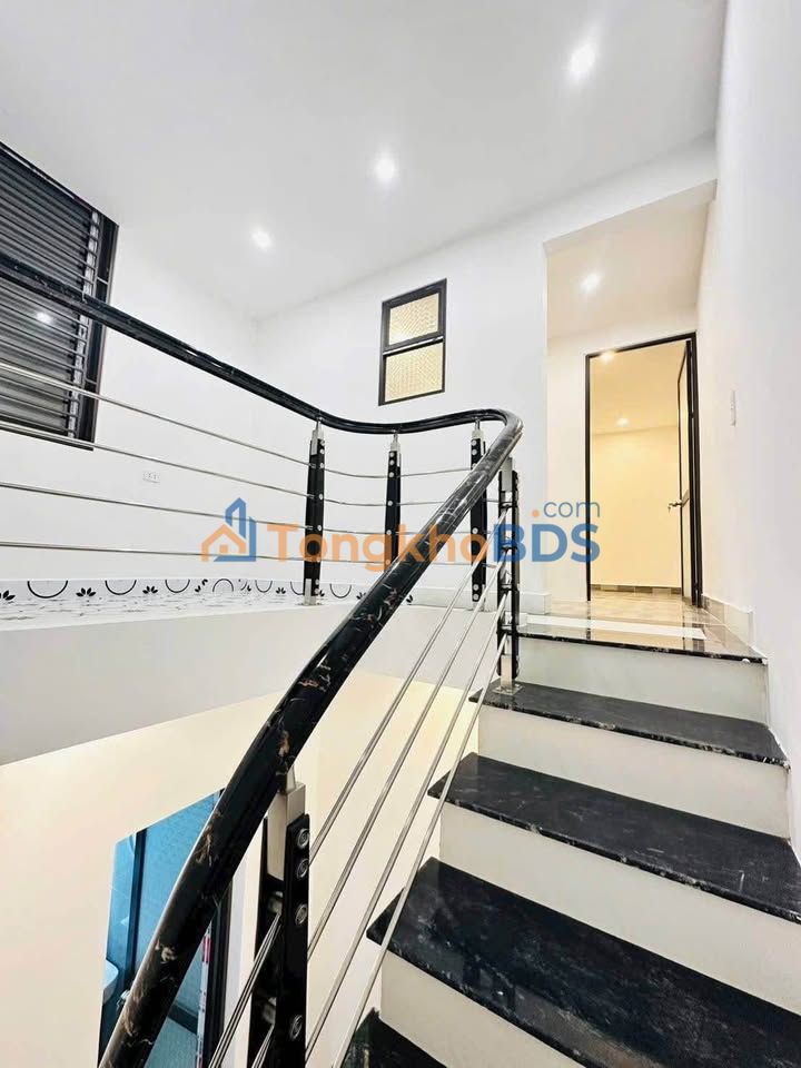 Nhà 3 Tầng Trung Tâm Tô Hiệu, Hải Phòng - 1.95 Tỷ