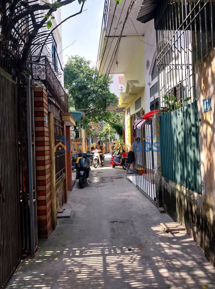 Bán nhà 32m² Phan Bá Vành, Thái Bình - Giá 1.1 tỷ, Sẵn Sàng An Cư