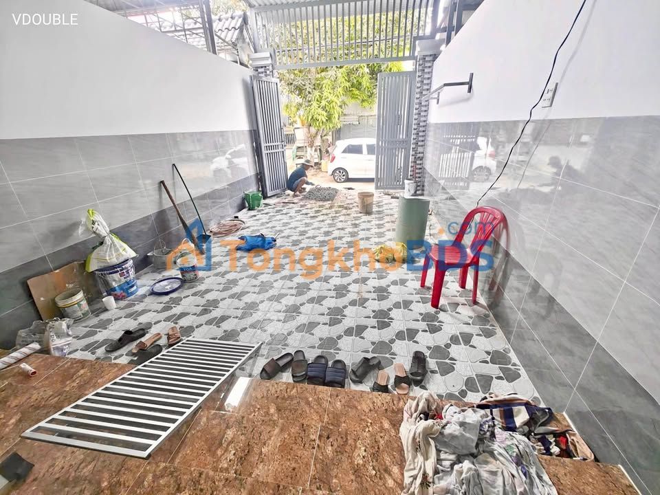 Cho thuê nhà trệt 100m² đường Lê Văn Bì, Cần Thơ - Sân ô tô, 2 PN