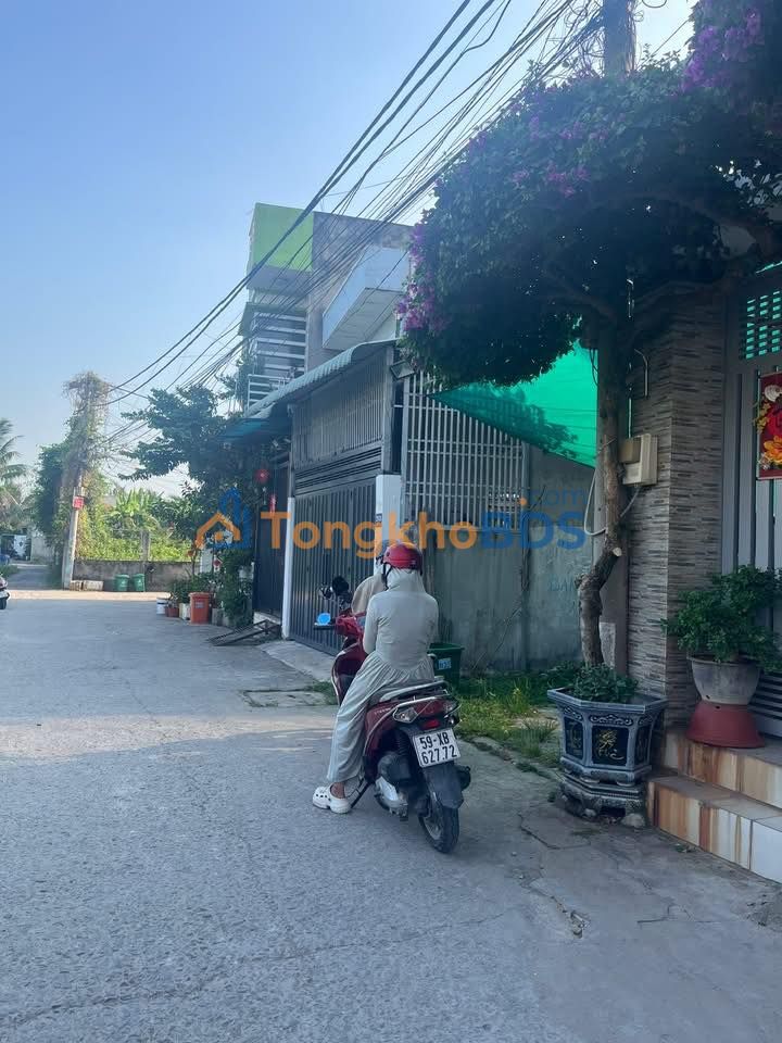 Nhà 156m² Võ Văn Hát, Q9 - Dòng Tiền 16tr/tháng, Sẵn Sàng Khai Thác