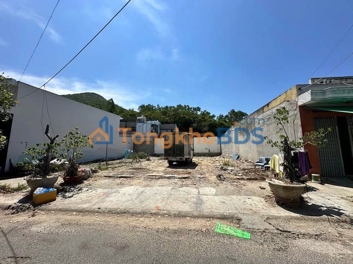 Bán đất TĐC Hòn Rớ 1, Đào Duy Anh - 84m², hướng biển 100m, giá 4.2 tỷ