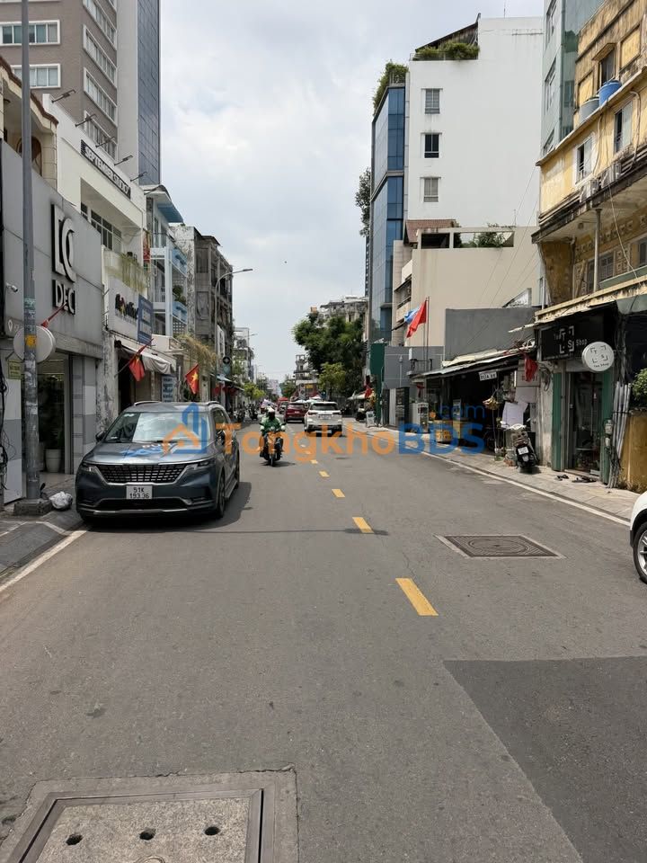 Nhà 58m² Trần Đình Xu, Q1 - Dòng tiền 40tr/tháng, Sẵn Sàng Vào Ở Ngay!