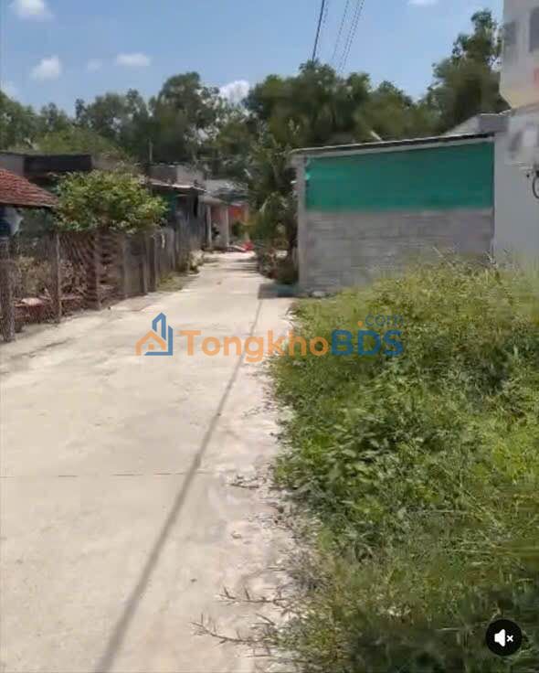 Đất nền Tân Trụ, Long An 70m² - Sổ đỏ chính chủ, giá 299 triệu