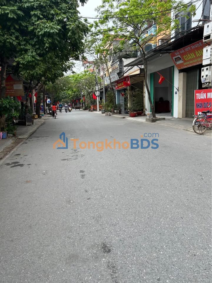 Nhà Mặt Tiền Kinh Doanh Phù Khê, Từ Sơn 70m² - Hơn 5 Tỷ