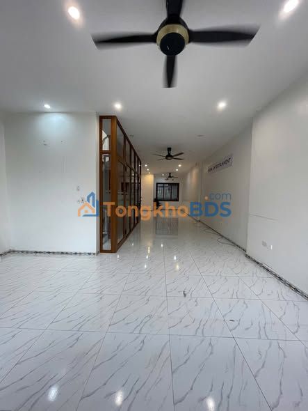 Cho thuê văn phòng Hà Huy Tập (gần Lê Nin) - 50m² - Giá 5 triệu/tháng