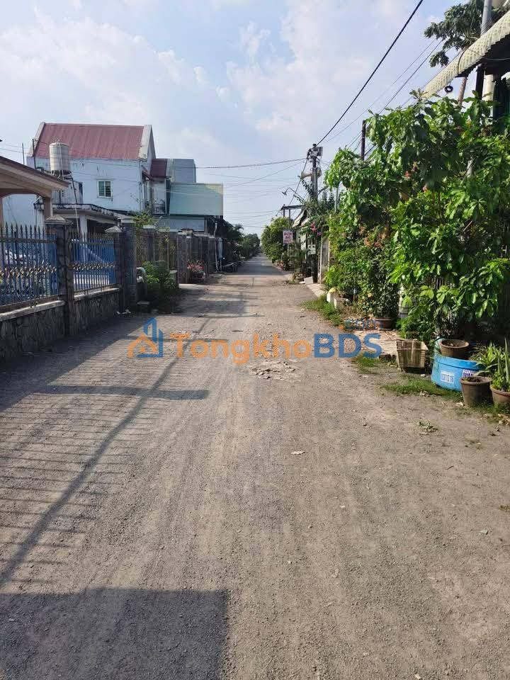 Nhà Trảng Bom Đồng Nai - 105m² Sổ Riêng Thổ Cư - Giá 1.85 Tỷ