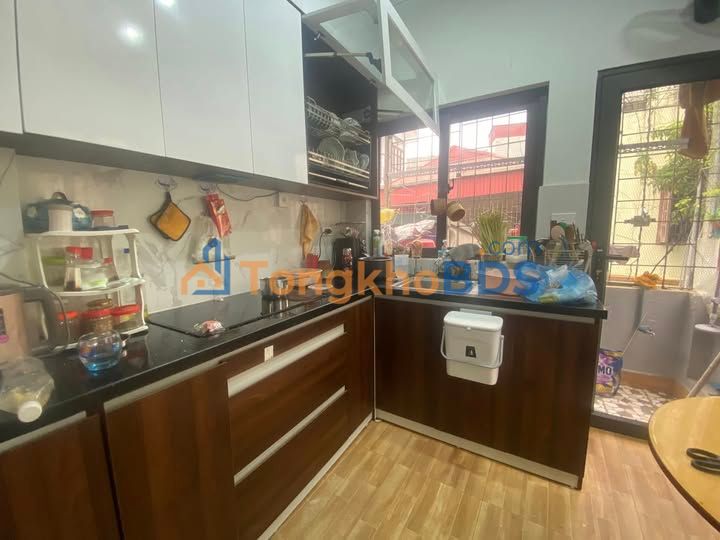 Bán nhà Khương Trung 30m² 5 tầng, 6 tỷ - Gần ô tô, hai mặt thoáng