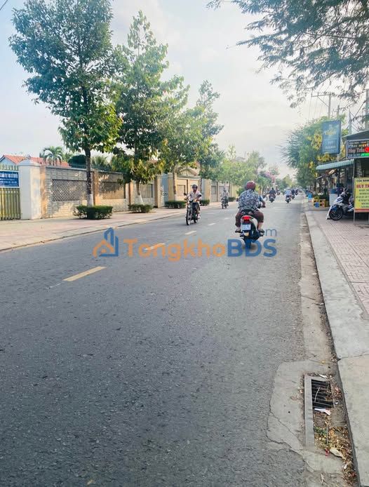 Bán Đất Trung Tâm Mỹ Tho 60m² Hướng Tây Nam - Giá 7xx Triệu