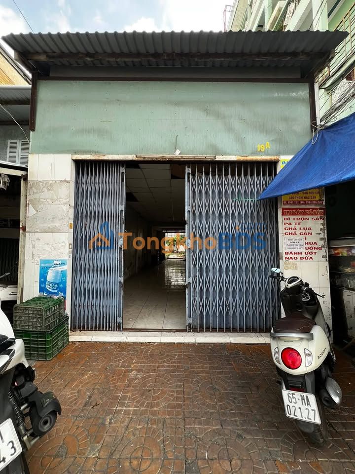 Nhà cấp 4 Huỳnh Thúc Kháng 220m² 20 triệu - Chính chủ