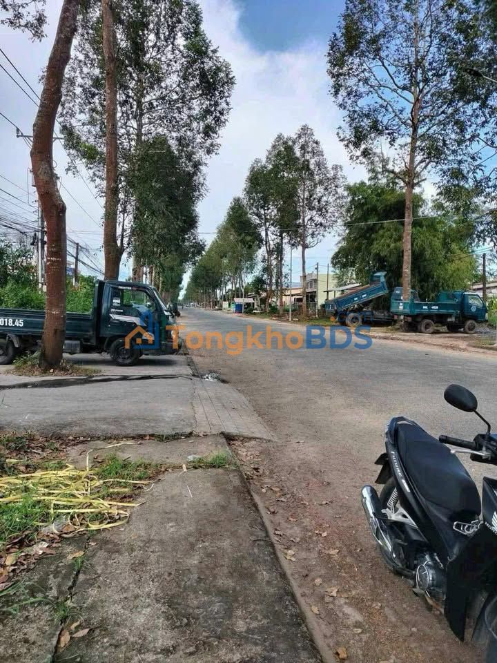 Bán Nền Vị Thanh 744m² Mặt Tiền Nguyễn Trãi - Giá 2.95 Tỷ