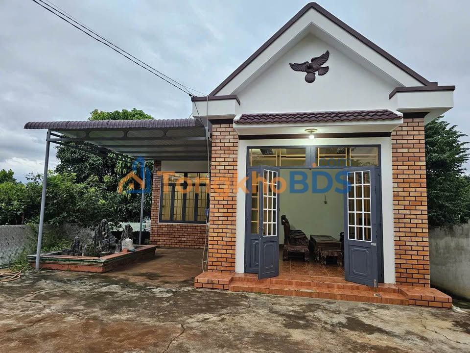 Nhà Mái Thái 250m² Phường Thành Nhất, Buôn Ma Thuột - Giá 1.95 Tỷ