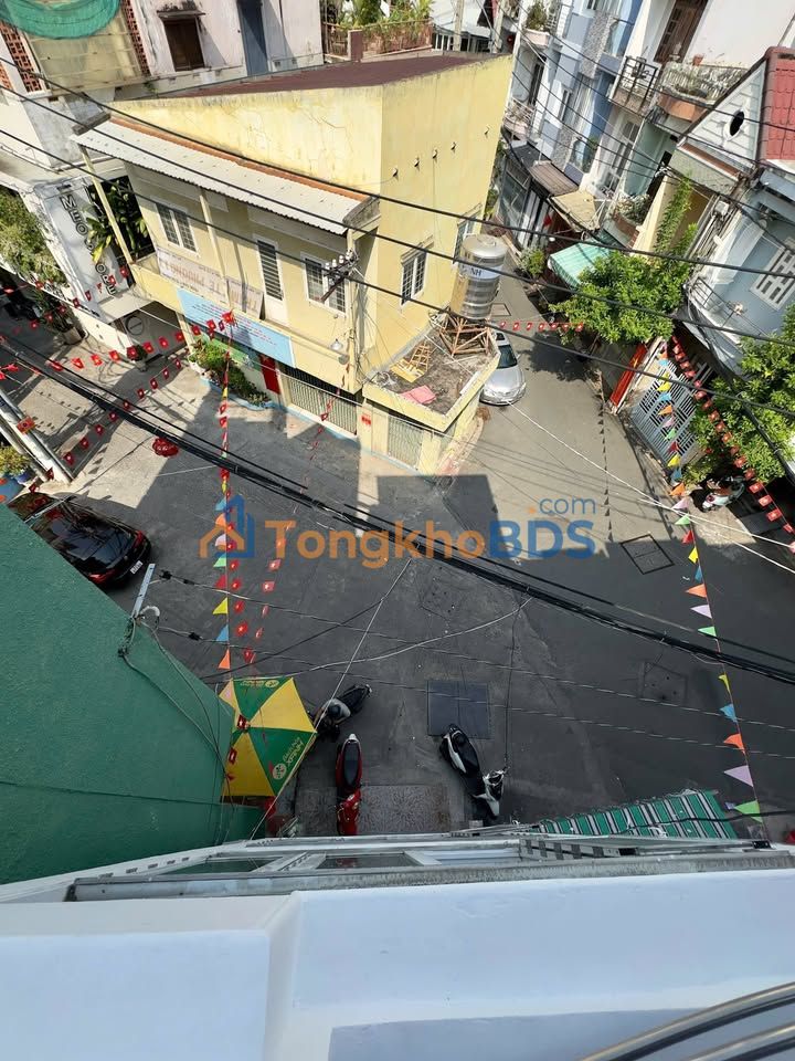 Cho thuê nhà nguyên căn mặt tiền Huỳnh Văn Bánh, Phú Nhuận - 16 Triệu/tháng