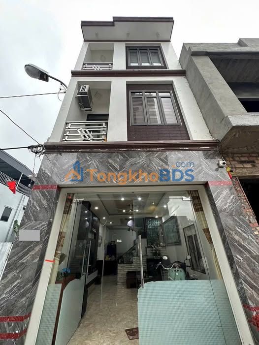 Nhà 3 Tầng Độc Lập Đường Quy Tức, Kiến An - 44m², Sổ Hồng, Giá 2.75 Tỷ