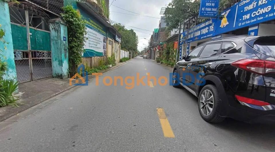 Bán Gấp 2 Lô Liền Kề Trần Quốc Toản, Vinh - 117m², Vị Trí Vàng