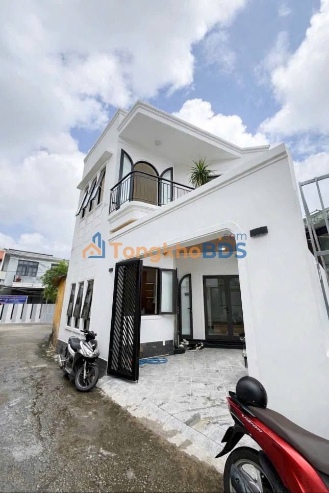 Nhà 2 Tầng Kiệt Oto Ngự Bình, Huế - 345m² - 3.2 Tỷ